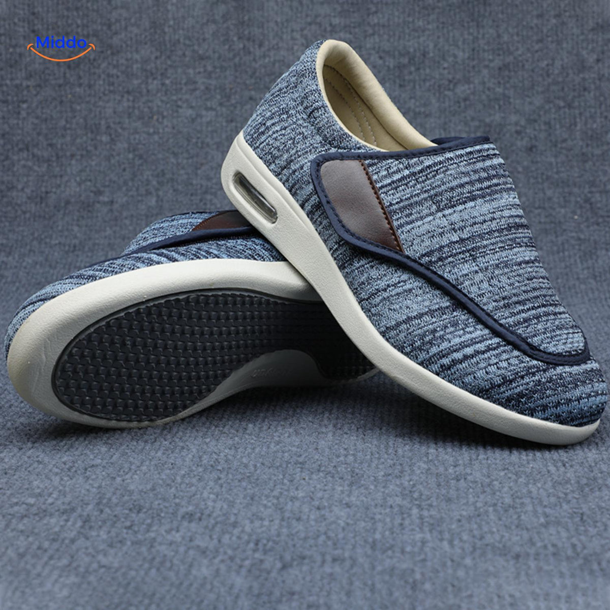 https://cdn.shopify.com/s/files/1/0617/1787/2862/files/Trendstep-schoenen-blauw-met-rubberen-zool.jpg?v=1758090394